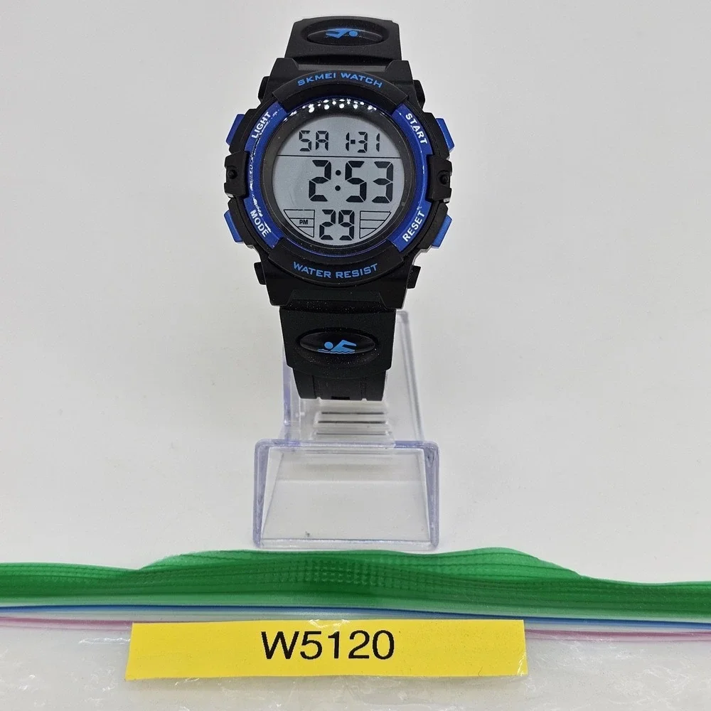 Men's Digital Sport Watch 44MM Black Plastic Bands Day Date New‎ Battery